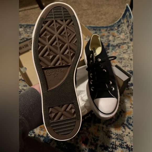 Converse Platforms- New-Size 7 - Picture 4 of 6